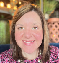 Sharon headshot (002).jpg