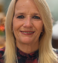 Helen McGowan updated headshot .jpg