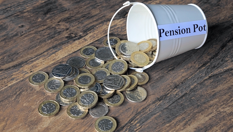 The pros and cons of consolidating pensions – and the employer’s role.jpg