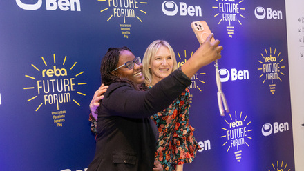 ff25-delegate-and-jo-whiley-selfie.jpg