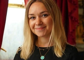 Jo Gallacher headshot.jpg