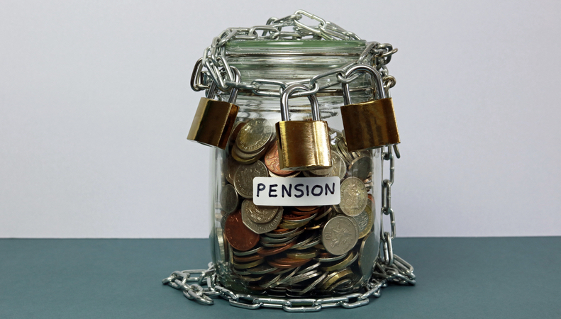 How to help employees avoid cutting pension savings.jpg 1